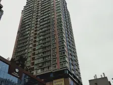 小龙坎 沙龙广场三房170万