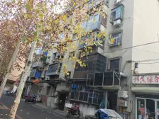 桐柏路伊河路,43平一楼朝南户型,带30平院子,诚心出售!