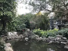 城南步行街、繁华地段的小区,税费低,小区成熟