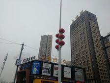 地铁入园精装一室客卧分离诚心急售价格美丽