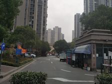 房子是边套户型采光好.视野没有影响.日晒时间长