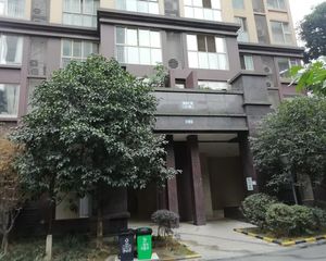 福地广场2室1厅南