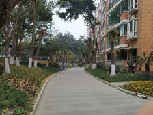 华阳滨河花园 3室2厅 东南