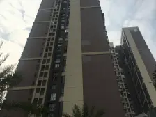 楼层适中 南向视野好 方正实用 2地铁轻轨东南北环已通