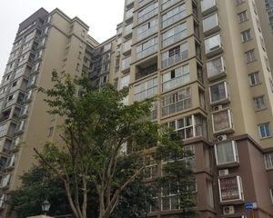 常青藤一期4室1厅东西