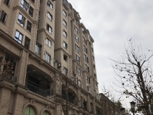 一线看湖,洋房顶跃,带车位,视野好