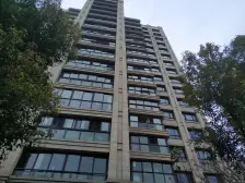 近地铁 通风好 家具全送 电梯房,新上房源