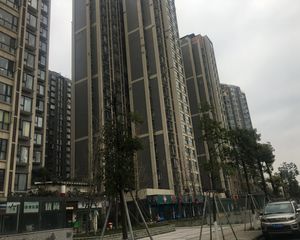 水畔经典3室2厅南