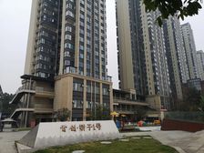 首创娇子1号 4室2厅 东南