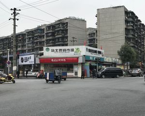 云景豪庭2室1厅东南