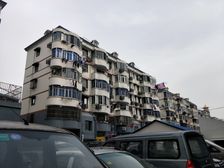 此房满五,前后无遮挡,视野宽阔采光好