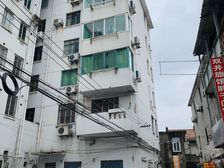 近地铁6号10号线港城路站,楼层好,低楼层两房