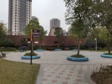 佣金3666元 龙洲湾 斌鑫江南时代三房72万