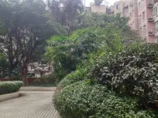 天中旁 商品房电梯小高 双轻轨西南医院 随时看房