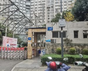 泰和佳园2室2厅东南