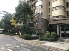 层高3米1的高舒适度房型税少买进高,精装修,拎包入住