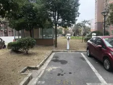 上新,景观南北通两房,房东诚心出售,看房有钥匙