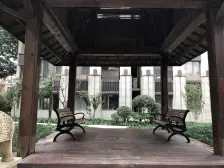 急售 大平层,精装修,带大花园,随时看房 价格可谈