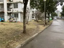 健身楼层~采光贼好~无楼上噪音打扰~纯毛坯