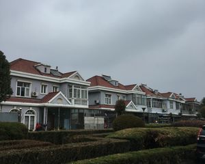 半岛花园别墅4室2厅南北