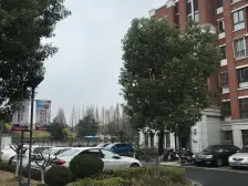 靠河景观带电梯,小区房龄新环境好!