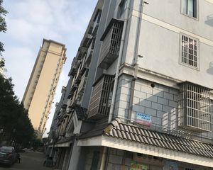 东盛世家5室2厅南北