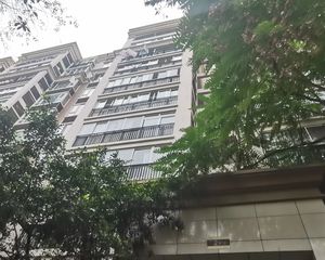 美丽南庭4室2厅东南