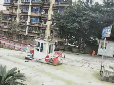 三峡广场 沙铁大厦三房121万