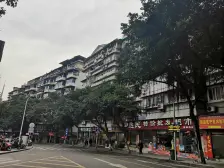 满五年产权清晰+出行方便+正规两房户型方正+随时看房