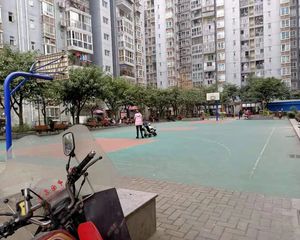 南新逸苑2室1厅西