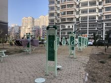 黄海大平层南北通通精品实木装修中间楼层