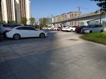 桥达茂宸广场（公寓）售楼处停车场实景图