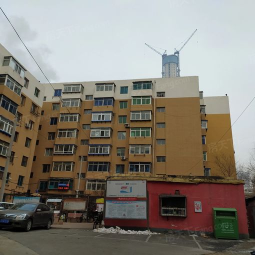 运河小区3室1厅1卫东西朝向2500.00元/月出租