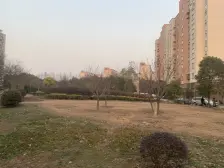 君莲广润苑,小区中间位置,近地铁,周边生活配套齐全