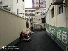 你敢相信吗?内环内虹口公园旁,这个面积段竟然做2房,随时好看