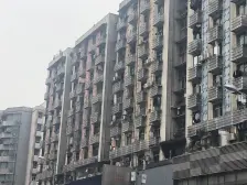 直港 团结大厦一房22万