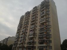 满五税少,电梯高层,正宗南北两房,两面大落地窗阳台