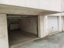 凤凰街小区内,2000年房龄,沧实小振华未用,带车库车位