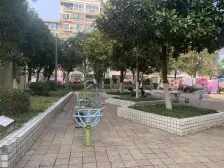此房满五年免个税,南北通透格局,楼层好,视野宽阔,