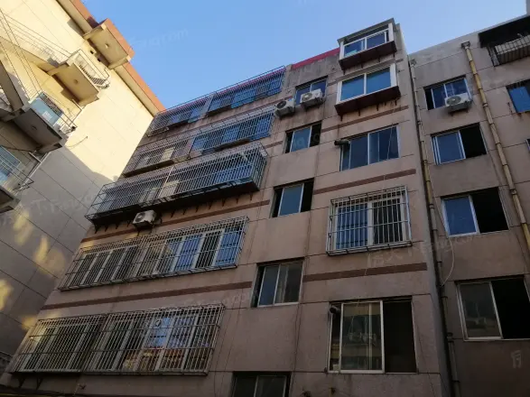 英雄山路单位宿舍