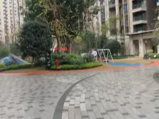 户型方正 采光好 视野好出行方便 住家方便 配套完善