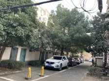 彩虹新村,毛坯三房,电梯房西边户,采光好视野好