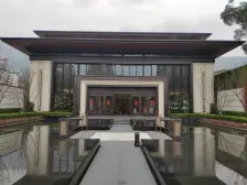 城北新区 新天泽云山长麓一期四房379万