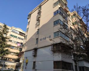 创业路锦绣园三室两厅房子总价低出售