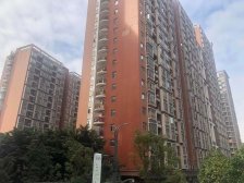 房子保养好,业主诚心出售,看房方便