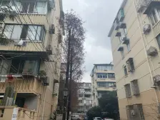 小区美丽家园改造已完成,电梯加装好了刷卡到户电梯房