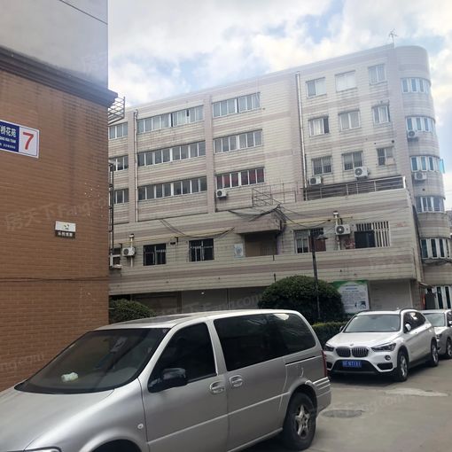 小石桥花苑1室1厅1卫南朝向5000.00元/月出租