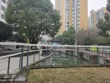东湖大郡三期 改善三居室 满五年 视野开阔