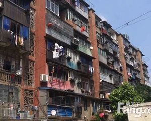 二号地铁 精致两房 读书方便 南北通透