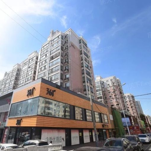 新新家园3室1厅2卫南北朝向4000.00元/月出租
